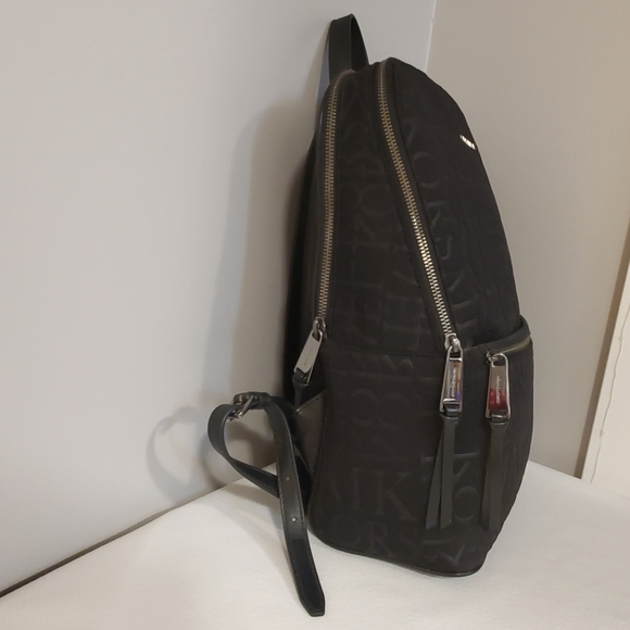 ⭐️MICHAEL KORS TOBY MEDIUM BLACK SUEDE LEATHER BACKPACK - Picture 11 of 15